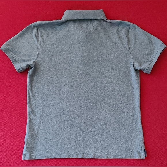 Denver Hayes Men's Stretch Polo - Classic Fit (wore once) - Picture 3 of 4